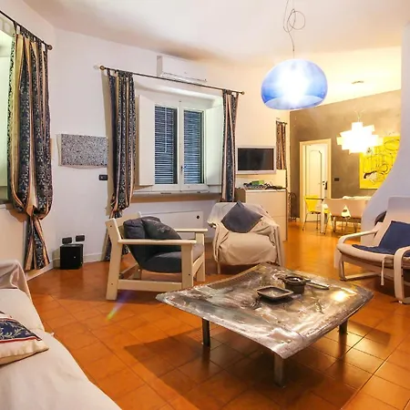 2 Bedroom Awesome In *