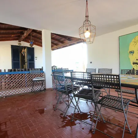 펜션 2 Bedroom Awesome In *