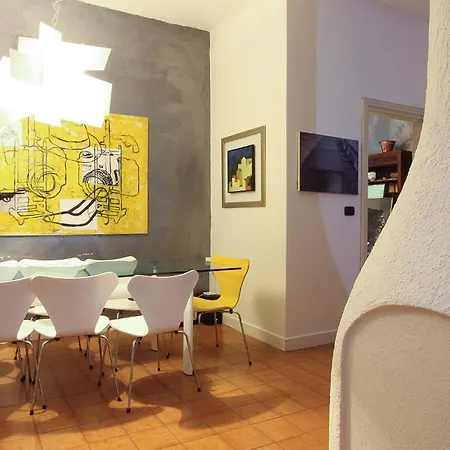 Сasa de vacaciones 2 Bedroom Awesome In *